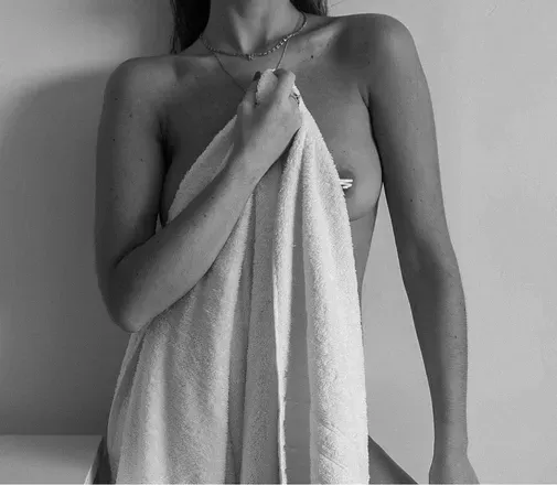 OnlyFans cuenta mysterious-alma avatar 1