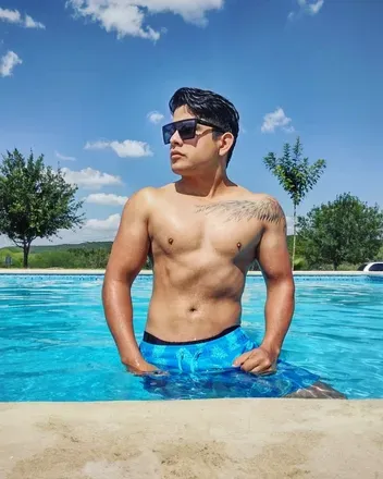 OnlyFans cuenta vruizb99 avatar 1