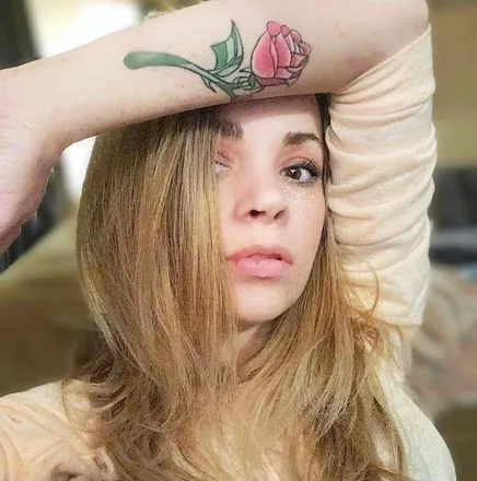OnlyFans account  beautyandthetrollz avatar 1