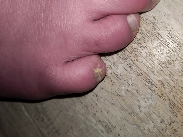 OnlyFans account  mrsize12dirtyfeet header 2