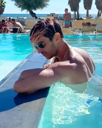 OnlyFans cuenta cappie header 2