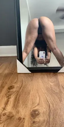 OnlyFans account  homelyhierarchy avatar 1