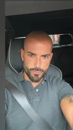 OnlyFans cuenta iambaldguy avatar 1