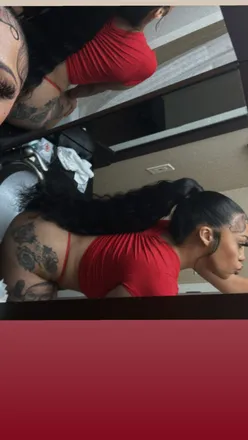 OnlyFans cuenta cashmoneynelly header 2