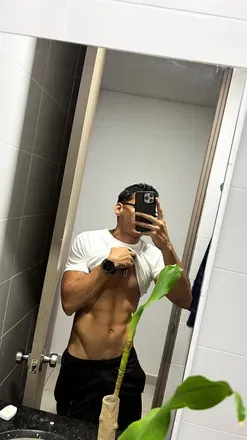 OnlyFans cuenta u90094032 avatar 1