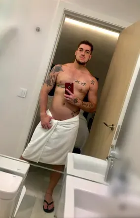 OnlyFans cuenta royyerry0202 avatar 1