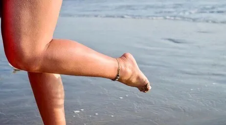 OnlyFans cuenta tall.girl.toes header 2