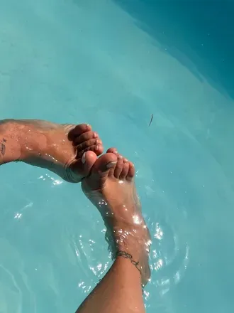 OnlyFans cuenta twofeetlove1 avatar 1