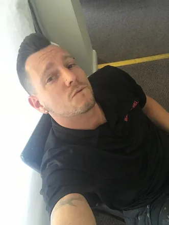 OnlyFans cuenta em13284 header 2