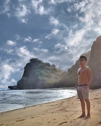 OnlyFans cuenta vin_nagara header 2