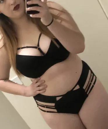 OnlyFans account  thiccbitch18 avatar 1