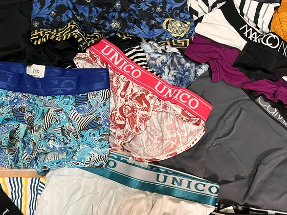 OnlyFans cuenta bearunderwear header 2