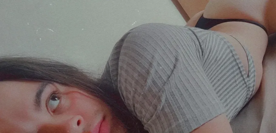 OnlyFans cuenta ariisissyluv header 2