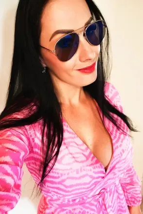 OnlyFans cuenta brunette.loriena avatar 1