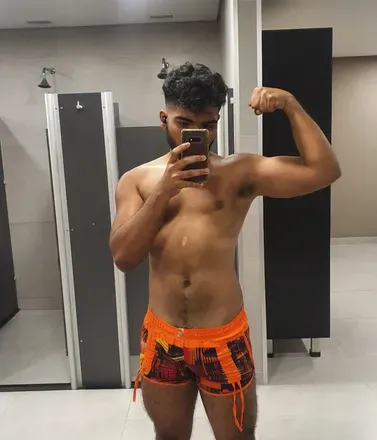 OnlyFans account  mederredento avatar 1