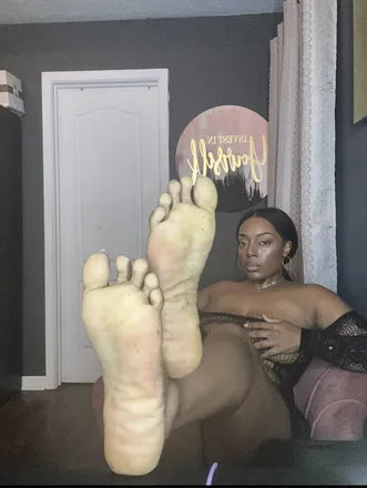 OnlyFans cuenta tippytoesnsoles header 2