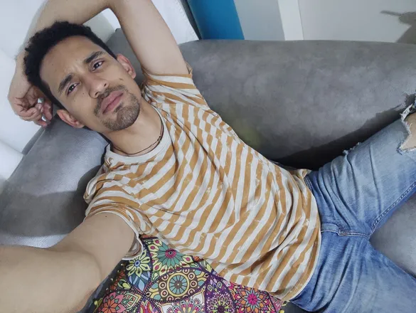 OnlyFans account  jhonrob86002459 header 2