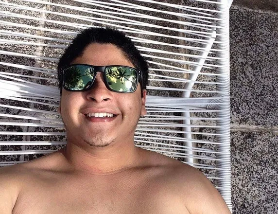 OnlyFans cuenta hugorr header 2