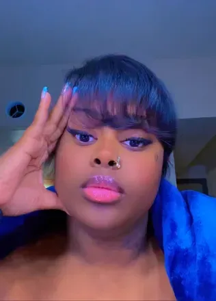 OnlyFans cuenta queen1x2 avatar 1