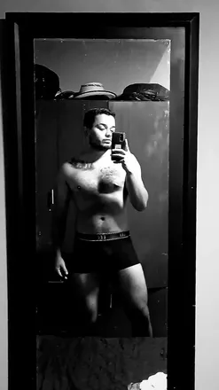 OnlyFans cuenta juantru99 header 2
