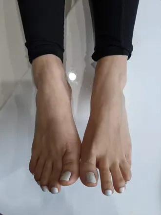 OnlyFans cuenta totallytoetastic header 2