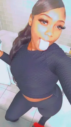 OnlyFans cuenta ychocolate95 avatar 1