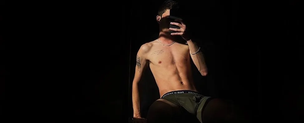 OnlyFans account  mcomer1 header 2