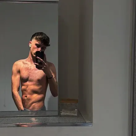 OnlyFans cuenta charlieboy7 avatar 1