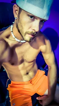 OnlyFans cuenta daddyderek731vip avatar 1