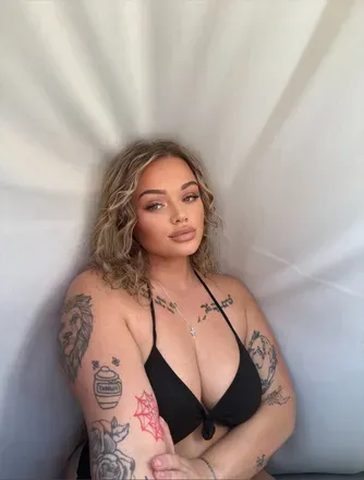 OnlyFans cuenta bratzbabyy94 avatar 1