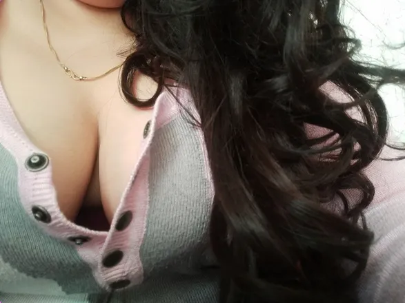 OnlyFans cuenta sexyhotcurvessanaya header 2