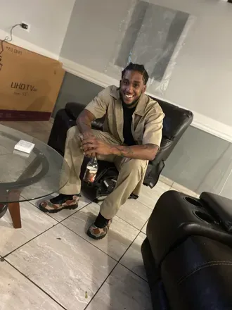 OnlyFans account  freebandz_tay avatar 1