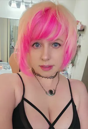 OnlyFans cuenta piggynukka avatar 1
