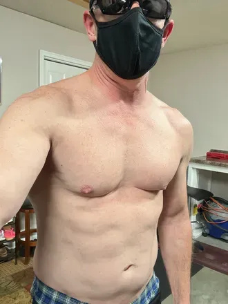 OnlyFans cuenta avgdudeat50 header 2