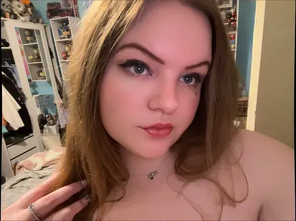 OnlyFans cuenta lucyxgray avatar 1