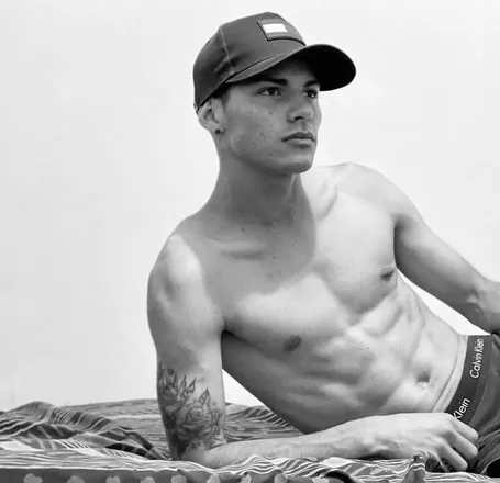 OnlyFans cuenta christian_jimenez header 2