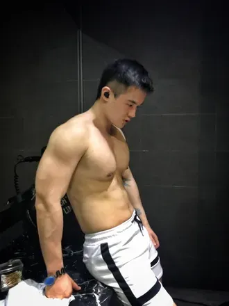 OnlyFans cuenta alexxiang16 avatar 1