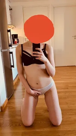 OnlyFans cuenta veerasinivuori avatar 1