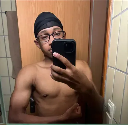 OnlyFans cuenta themanj2002 avatar 1