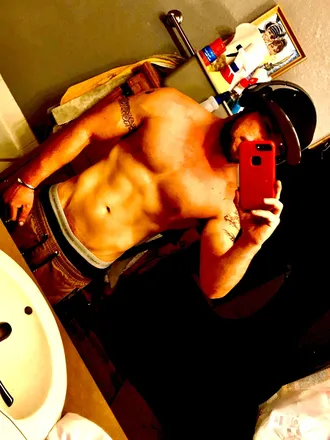 OnlyFans cuenta lewisstone850 header 2