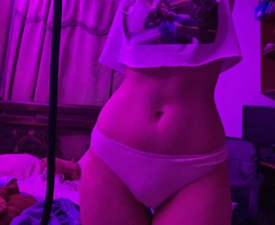 OnlyFans cuenta iamkirly header 2