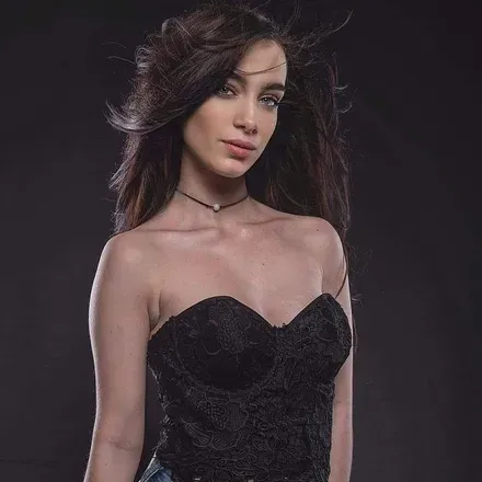 OnlyFans cuenta ksenia_pochkova avatar 1