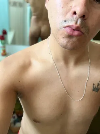OnlyFans cuenta juni_correa header 2