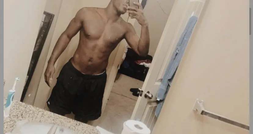 OnlyFans cuenta thickthyler header 2