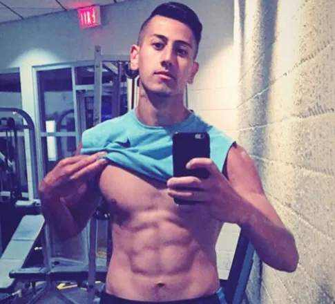 OnlyFans cuenta u214708413 header 2