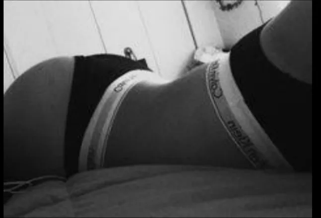 OnlyFans account  tiaretrizzo header 2