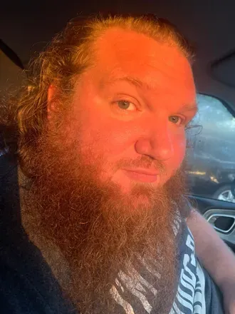 OnlyFans cuenta beardedcuddlybear avatar 1