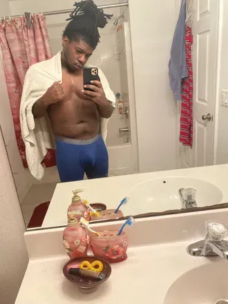OnlyFans cuenta kingmeek avatar 1