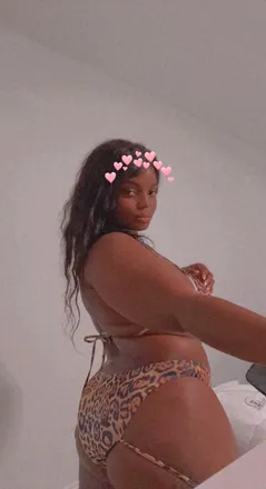 OnlyFans account  keishaa_25 header 2