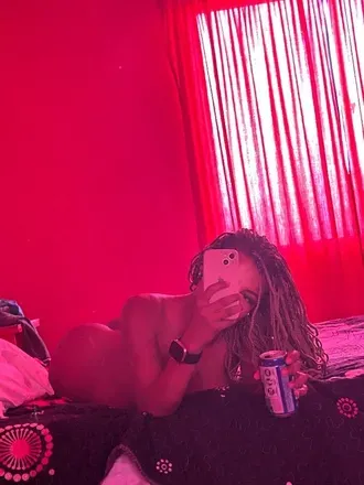 OnlyFans cuenta maydi_liu avatar 1